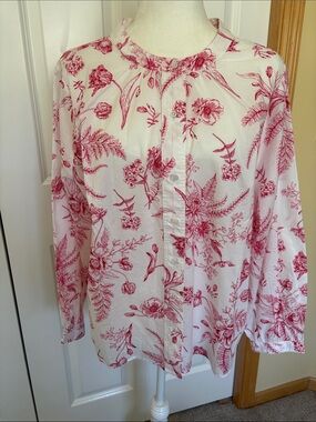 Talbots White Blouse with Red Floral Print NWT 🙌
